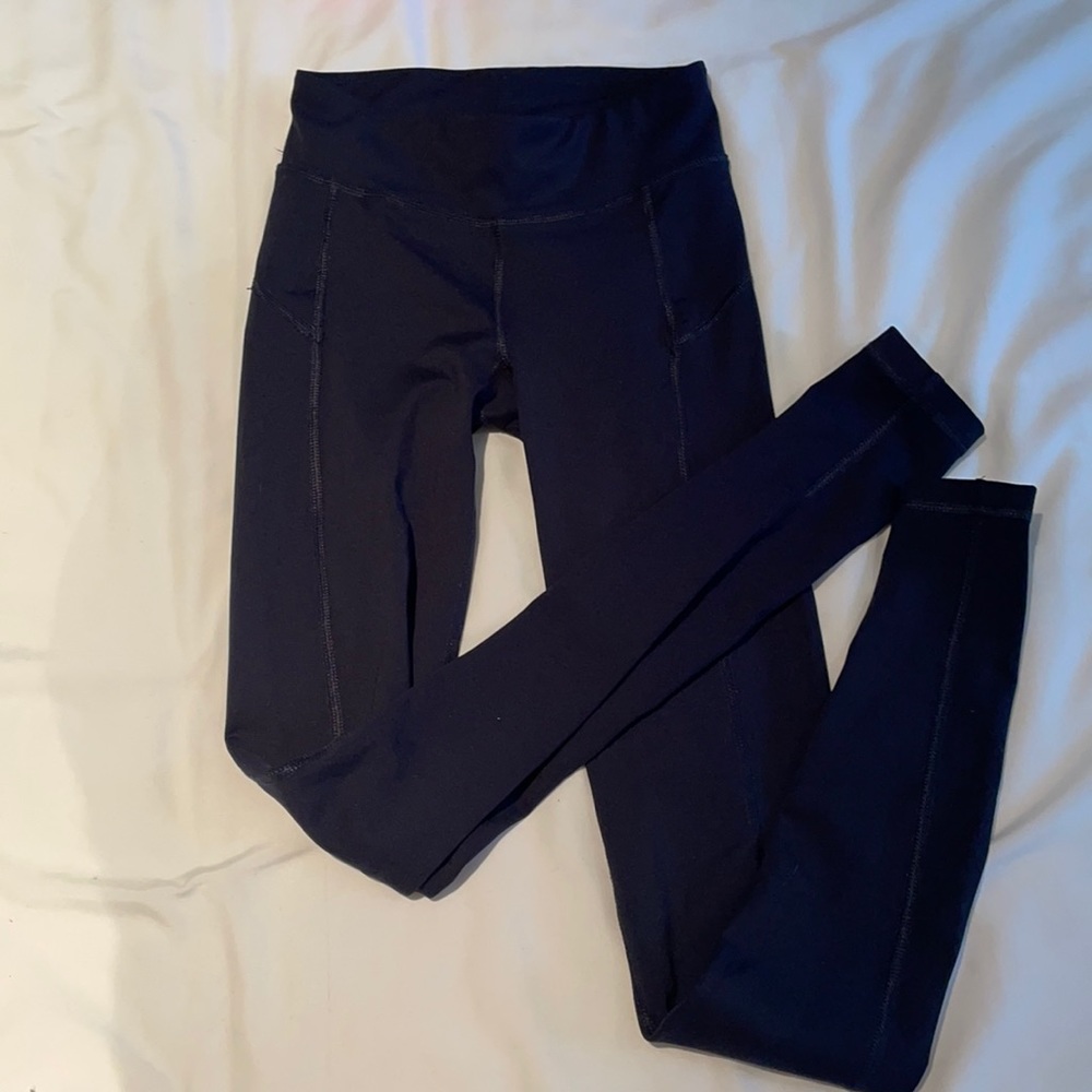 athletic leggings